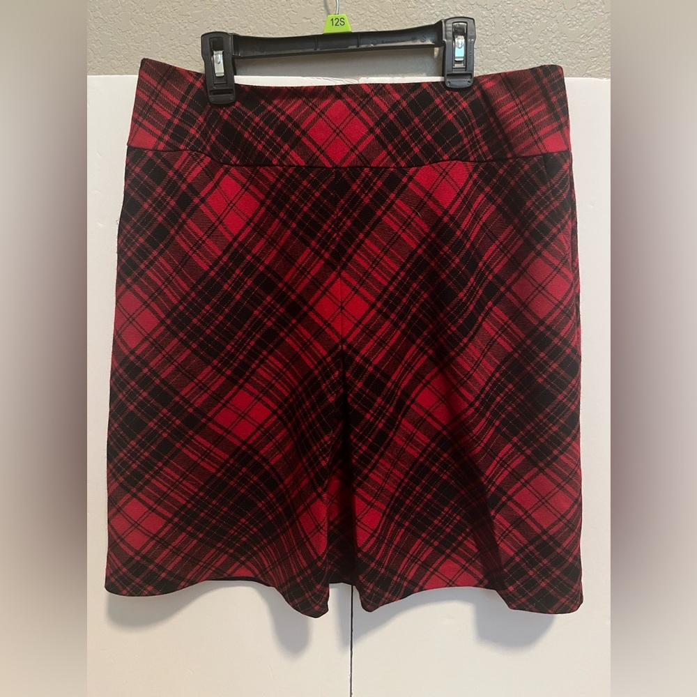 Talbots Petite Women’s Red & Black Plaid Pencil Wool Blend Skirt Size 10P